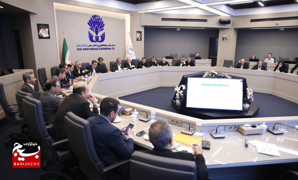 نشست کمیسیون عمران مجلس با رئیس سازمان توسعه تجارت ایران