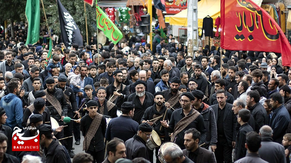 اینجا عشق و دلدادگی به « امام حسین(ع)» وصفشدنی نیست اینجا عشق و دلدادگی به « امام حسین(ع)» وصفشدنی نیست