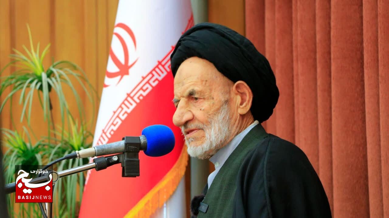 ملت مبعوث شده ایران، امروز به قدرتی اثرگذار در منطقه تبدیل شده است ملت مبعوث شده ایران، امروز به قدرتی اثرگذار در منطقه تبدیل شده است