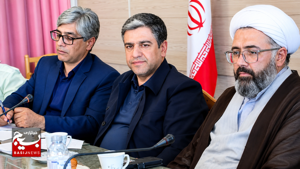 ۶۰۰۰ میلیارد تومان طرح اشتغالزایی در شهرستان نیر کلید خورد ۶۰۰۰ میلیارد تومان طرح اشتغالزایی در شهرستان نیر کلید خورد