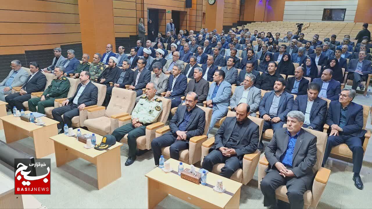 تقویت روابط عمومی و جذب حداکثری منابع ملی، دو برنامه مهم مدیران در سال جاری تقویت روابط عمومی و جذب حداکثری منابع ملی، دو برنامه مهم مدیران در سال جاری