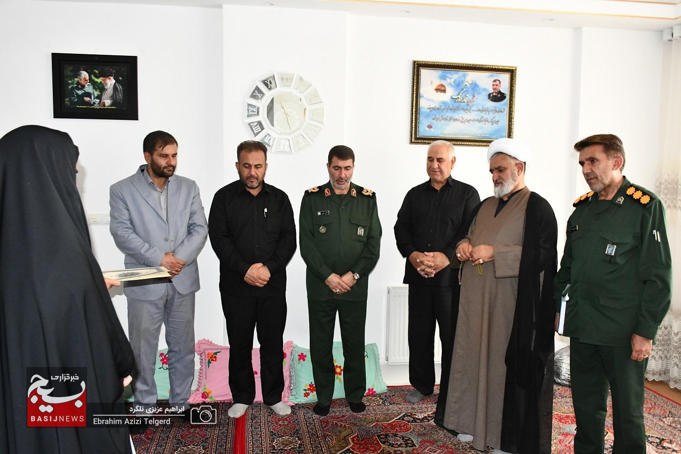 دیدار مسئولان سپاه فتح با خانواده شهدای جنگ رمضان