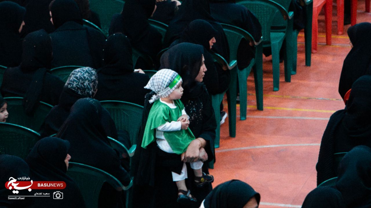 مادران حسینی در سوگ علی‌اصغر (ع) و یاد کودکان شهید رمضان