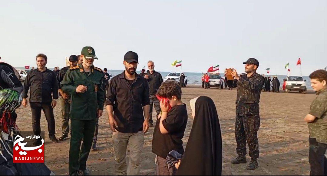 پرچم‌های جمهوری اسلامی و امام حسین (ع) در پویش میثاق با ولایت گیلان به اهتزاز درآمد