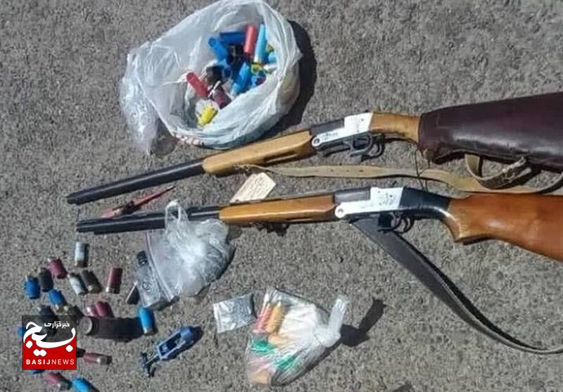 اسلحه شکاری غیرمجاز در خلخال کشف شد اسلحه شکاری غیرمجاز در خلخال کشف شد