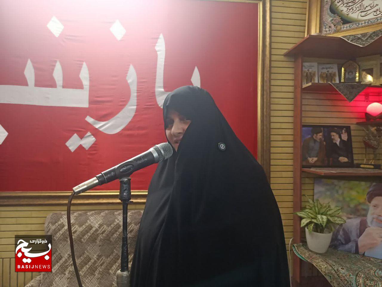 لزوم تئوریزه شدن سیره حکمرانی شهید رئیسی در سرفصلهای آموزشی لزوم تئوریزه شدن سیره حکمرانی شهید رئیسی در سرفصلهای آموزشی