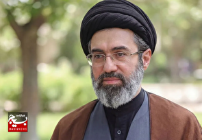 رهبر معظم انقلاب: سلاح الله اکبر، بعثت امت اسلامی را رقم خواهد زد­