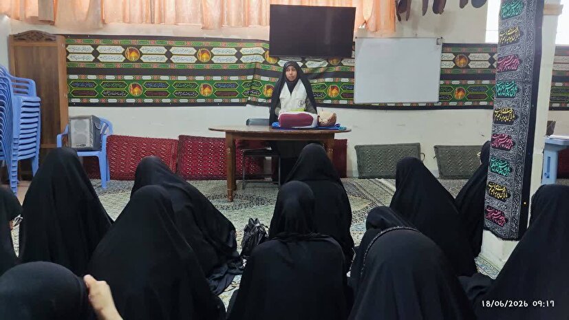 برگزاری کارگاه آموزش خود امدادی و دگر امدادی برای بانوان بسیجی