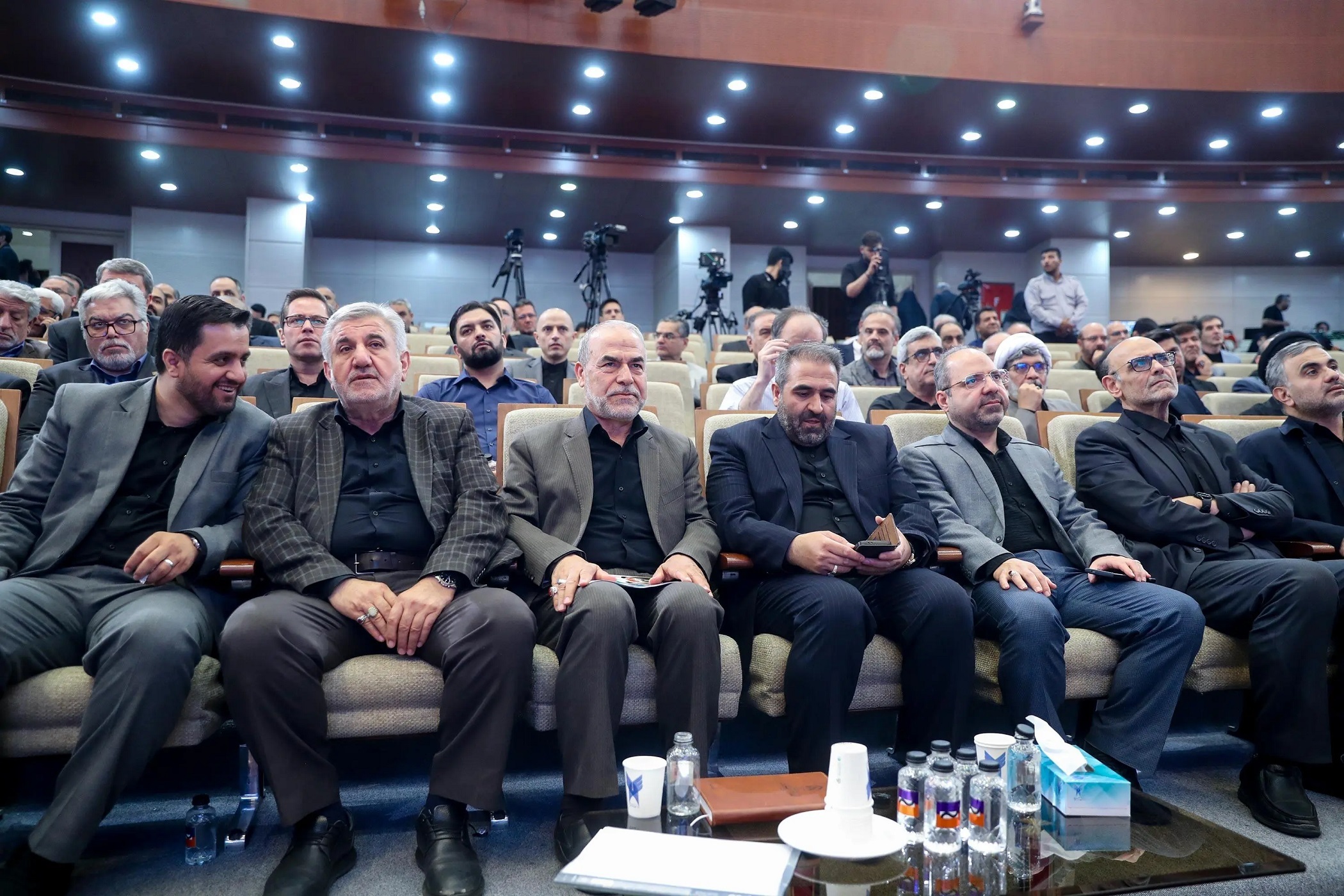 نقش‌آفرینی اساتید در جنگ ترکیبی با ۳۴ دستورالعمل/ مردانی: ۳۷ هزار عضو هیئت علمی بسیجی، شاکله تداوم راه شهید چمران هستند