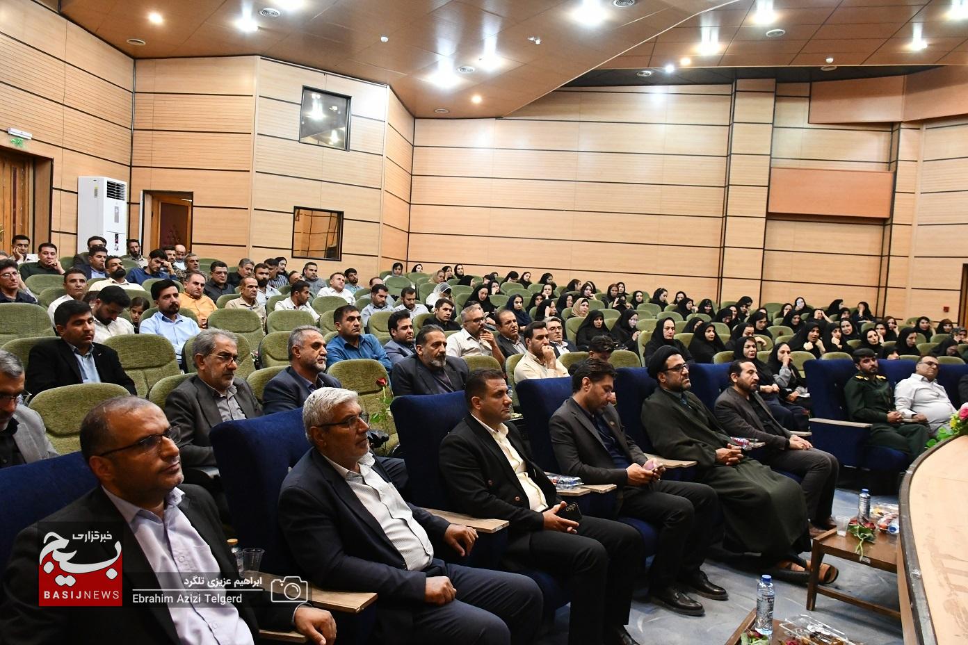 تجلیل از جهادگران عرصه امنیت غذایی در یاسوج تجلیل از جهادگران عرصه امنیت غذایی در یاسوج