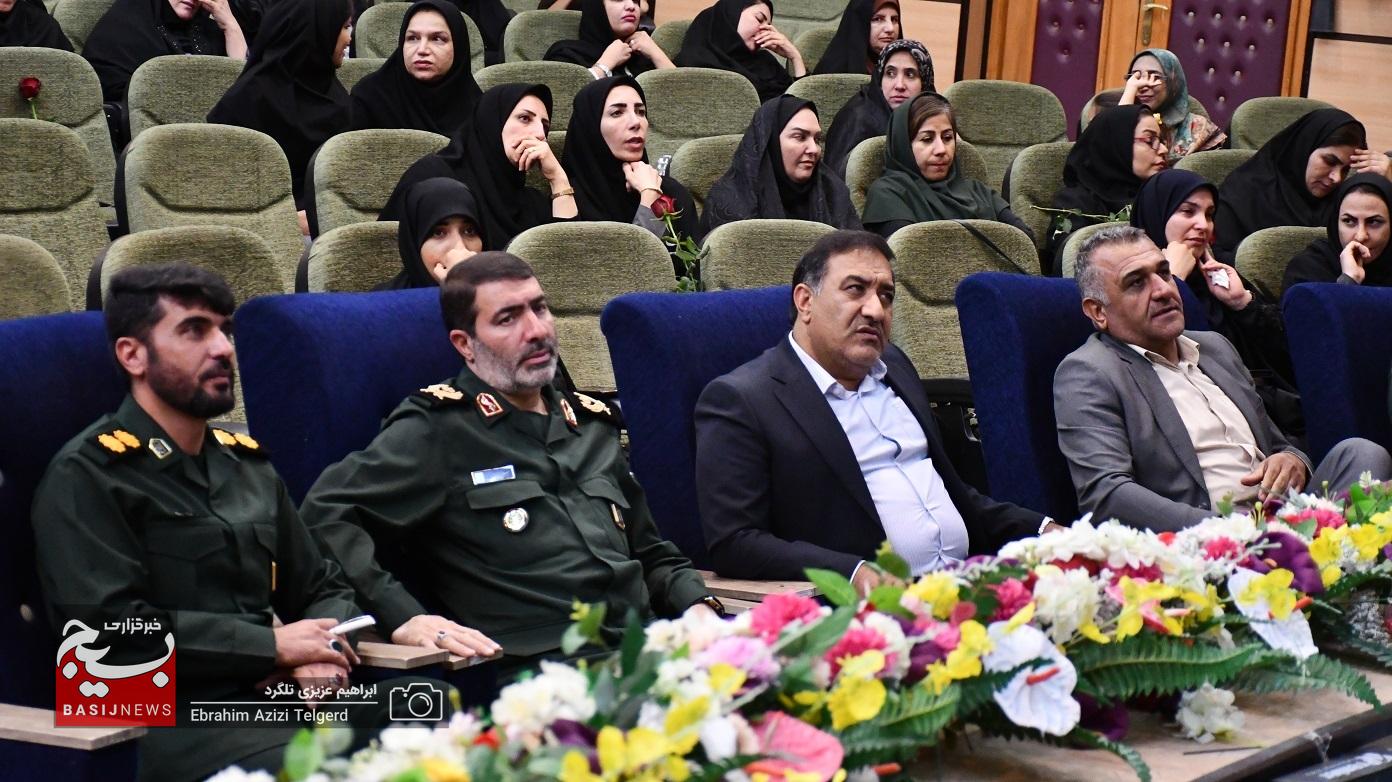 تجلیل از جهادگران عرصه امنیت غذایی در یاسوج تجلیل از جهادگران عرصه امنیت غذایی در یاسوج