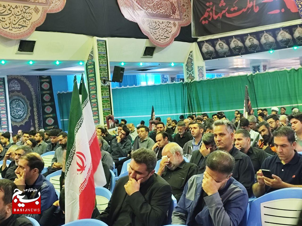 برگزاری آیین بزرگداشت امام مجاهد شهید آیت‌الله خامنه‌ای در حسینیه ثارالله کرمان