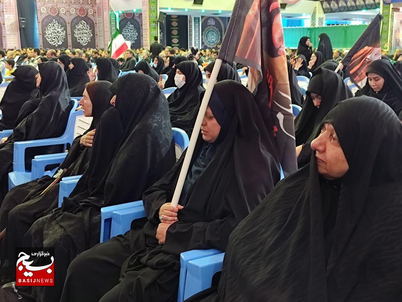 برگزاری آیین بزرگداشت امام مجاهد شهید آیت‌الله خامنه‌ای در حسینیه ثارالله کرمان
