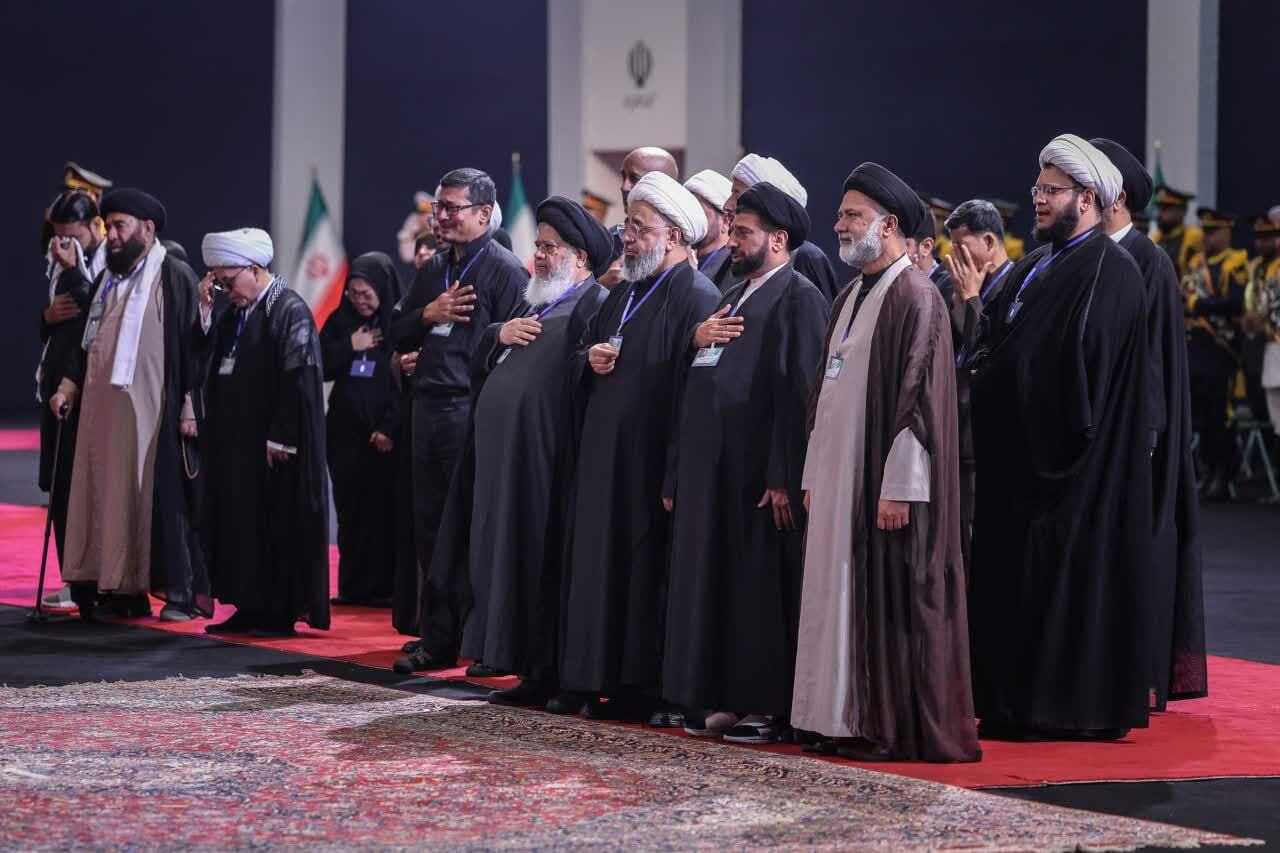 میثاق جهانی با رهبر شهید ایران