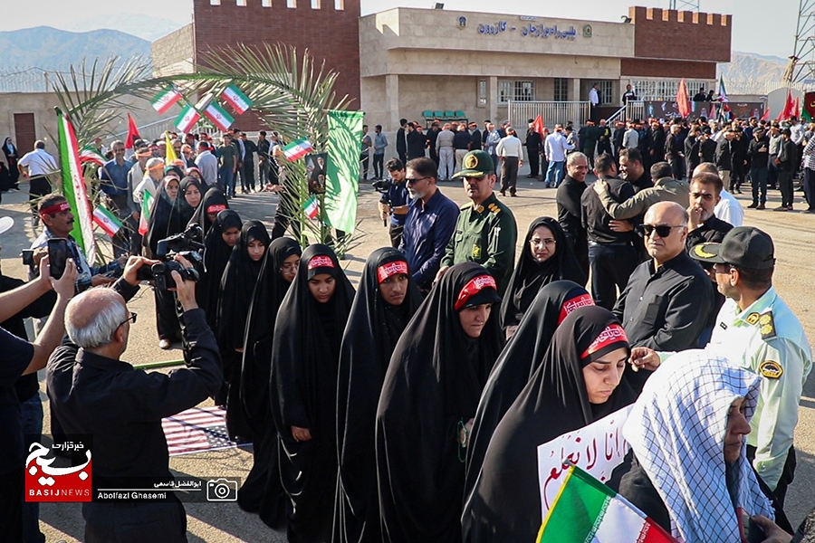 اعزام بیش از ۱۵۹۵ زاِئر دلداده از دشتستان در راه وداع با رهبر شهید