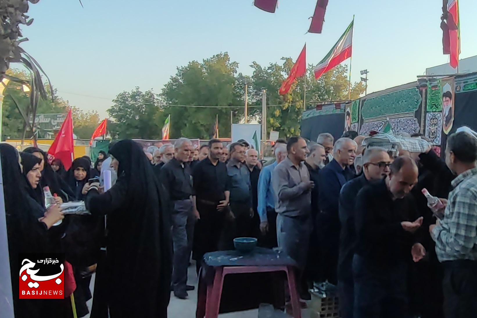 اعزام کاروان ۲۳۰ بدرقه رهبر شهید از گناوه