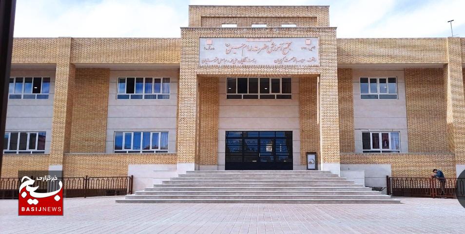 میزبانی مدارس «امام حسین (ع)» از دل‌های بی‌قرار؛ آغاز پذیرایی از سوگواران مراسم تشییع رهبر معظم انقلاب