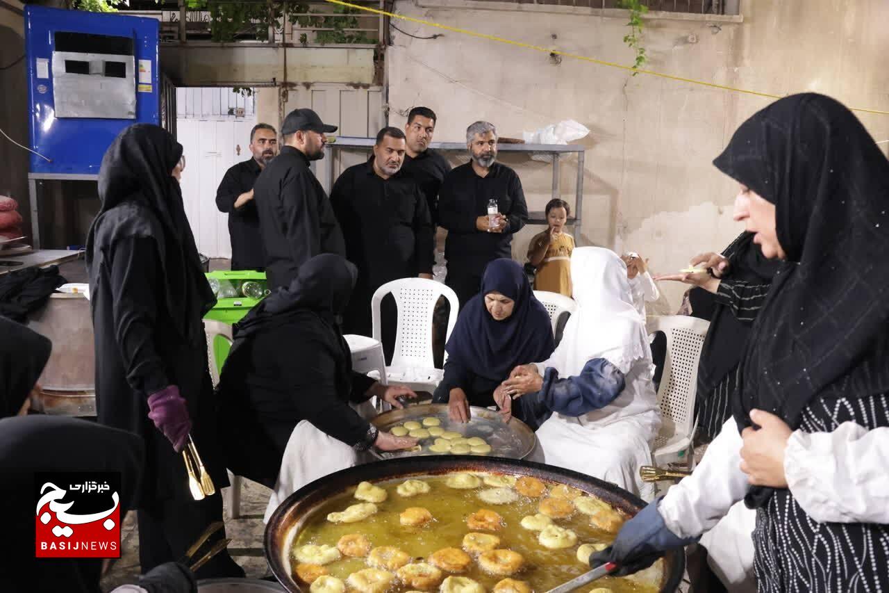 بازدید فرمانده سپاه ثارالله کرمان از مواکب و گروههای جهادی مستقر در مشهد مقدس