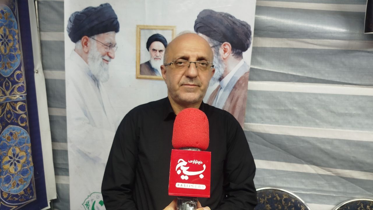 خونخواهی شهیدان باتقاص از دشمن و خدمت به مردم محقق میشود خونخواهی شهیدان باتقاص از دشمن و خدمت به مردم محقق میشود