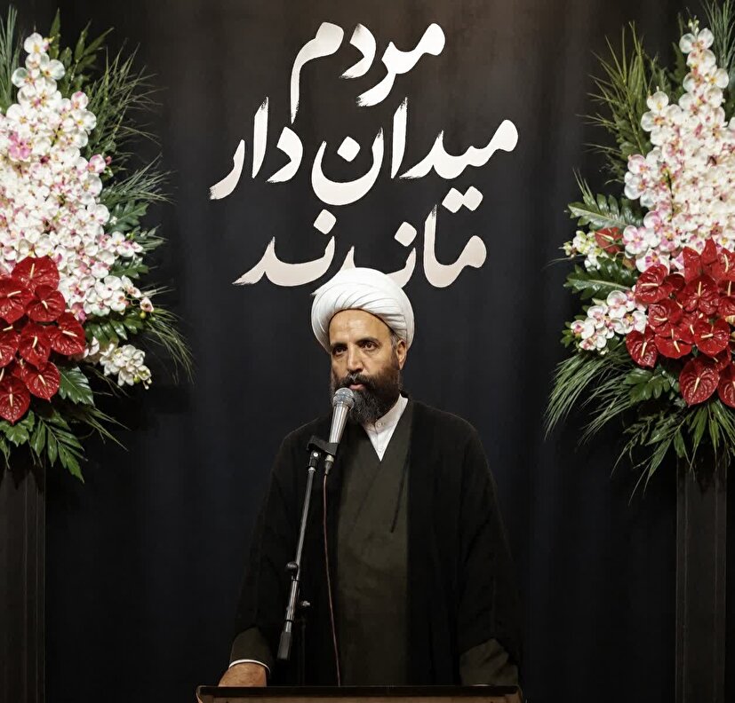 تشییع باشکوه قائد شهید، شکست دیگری برای دشمن رقم زد