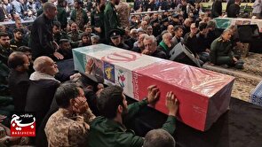 آیین وداع دو شهید مدافع امنیت در حرم مطهر امام رضا(ع) برگزار شد