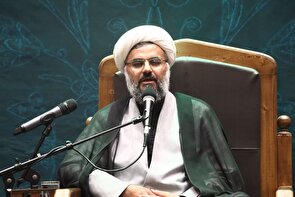 مهم‌ترین ویژگی امام شهید، بهره‌گیری از قرآن کریم و سیره اهل‌بیت(ع) به عنوان منبع فکری و رفتاری بود/هیچ صلحی با امریکا در کار نیست چون اساس آنها خباثت و رذالت است
