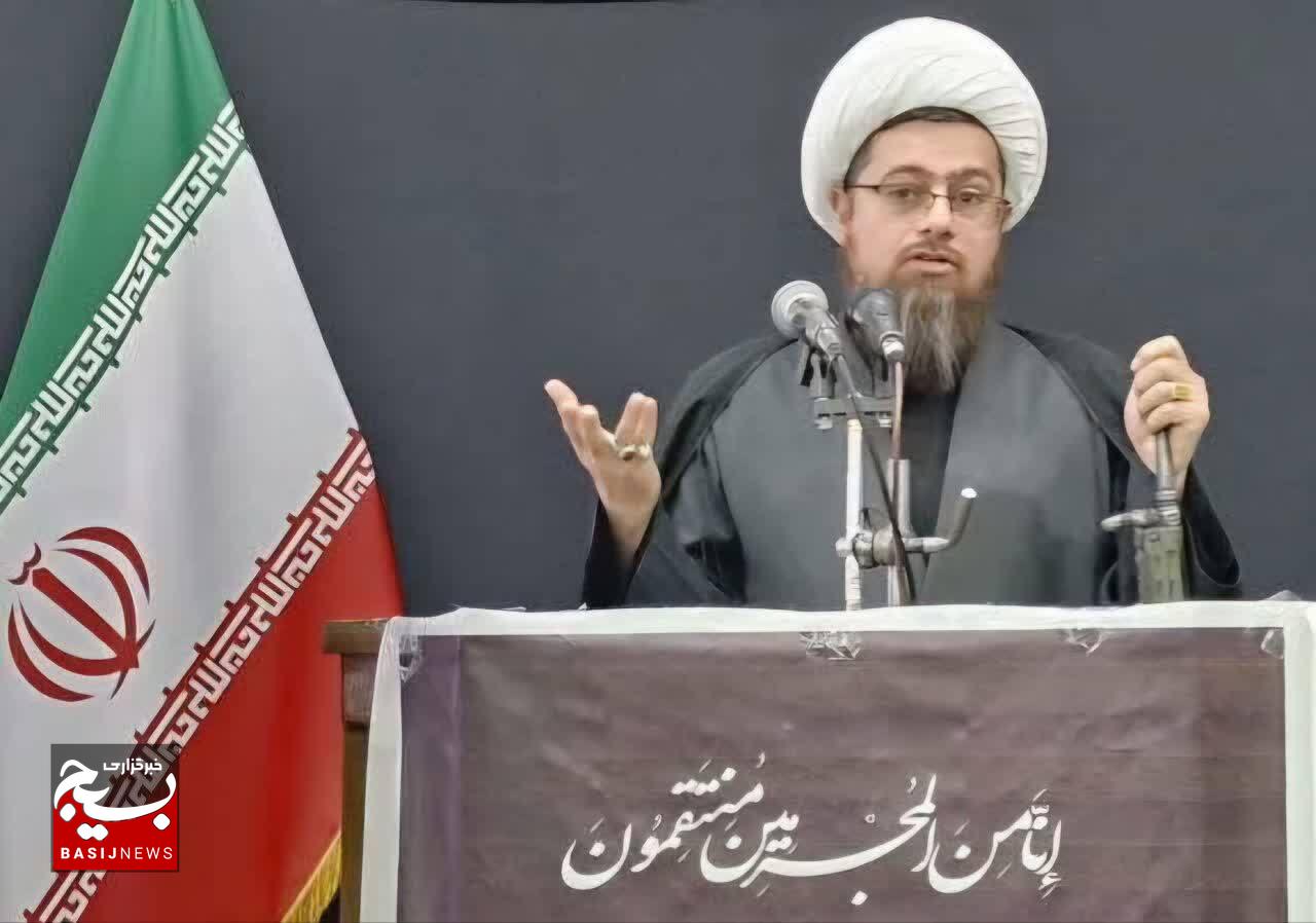 امام جمعه خواف بر قصاص عاملان جنایت علیه ایران تأکید کرد امام جمعه خواف بر قصاص عاملان جنایت علیه ایران تأکید کرد