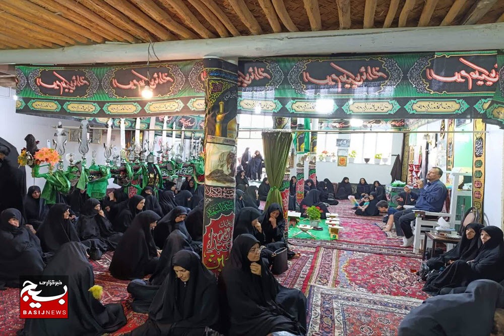 مراسم بزرگداشت هفتمین روز وداع و عروج آسمانی رهبر شهید و همراهان سرافراز