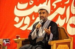شناخت مکتب رهبر شهید، از مبانی تقویت بصیرت است