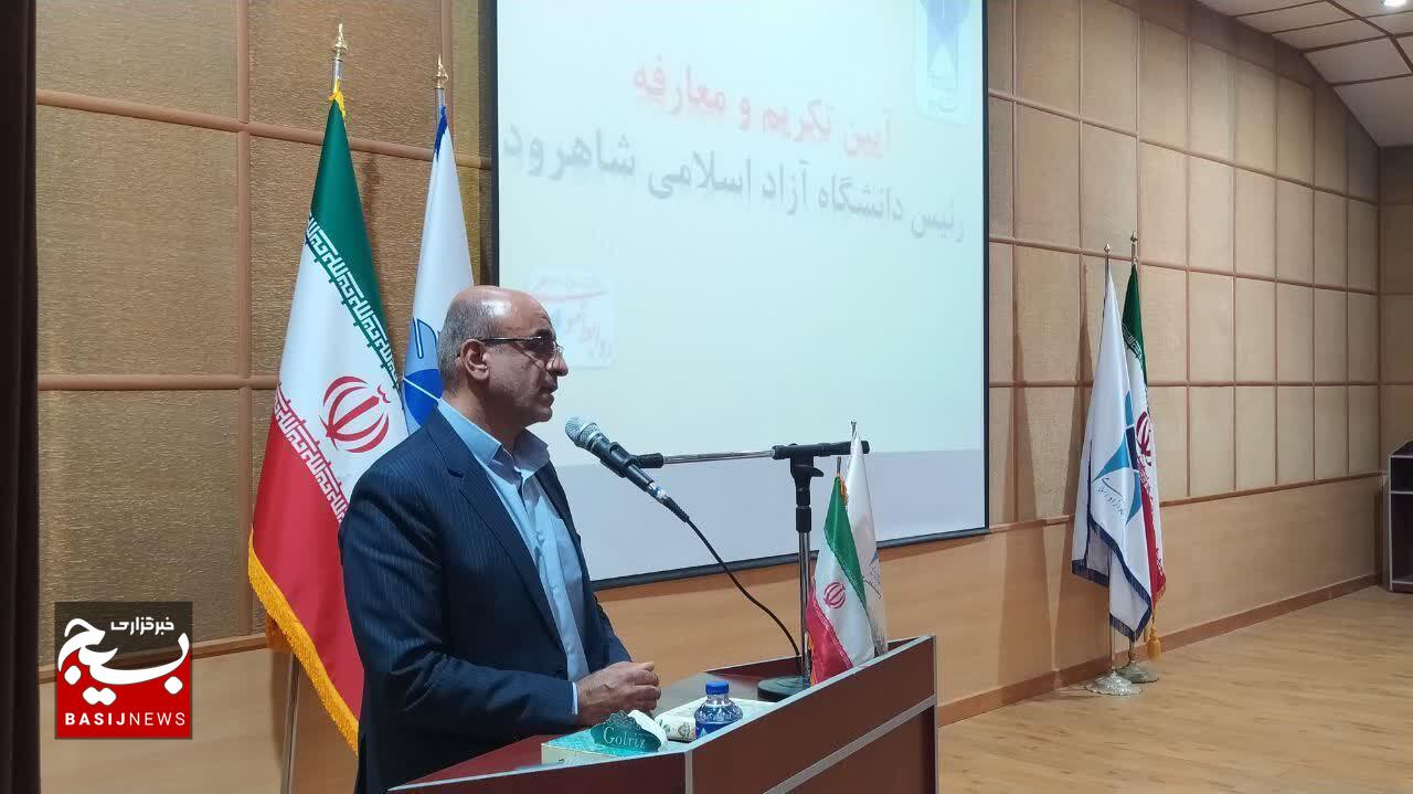 تأکید بر توسعه زیرساخت‌های درمانی و همدلی برای ارتقای جایگاه دانشگاه آزاد شاهرود