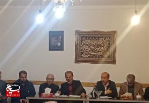 بازاریان، هم‌قدم همیشگی انقلاب