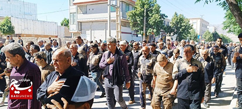 طنین «یا حسین» در قلب لرستان؛ از طفل شیرخواره تا پیران کهن‌سال/ وقتی شش‌ماهه‌های لرستان هم‌نوای زینب می‌شوند
