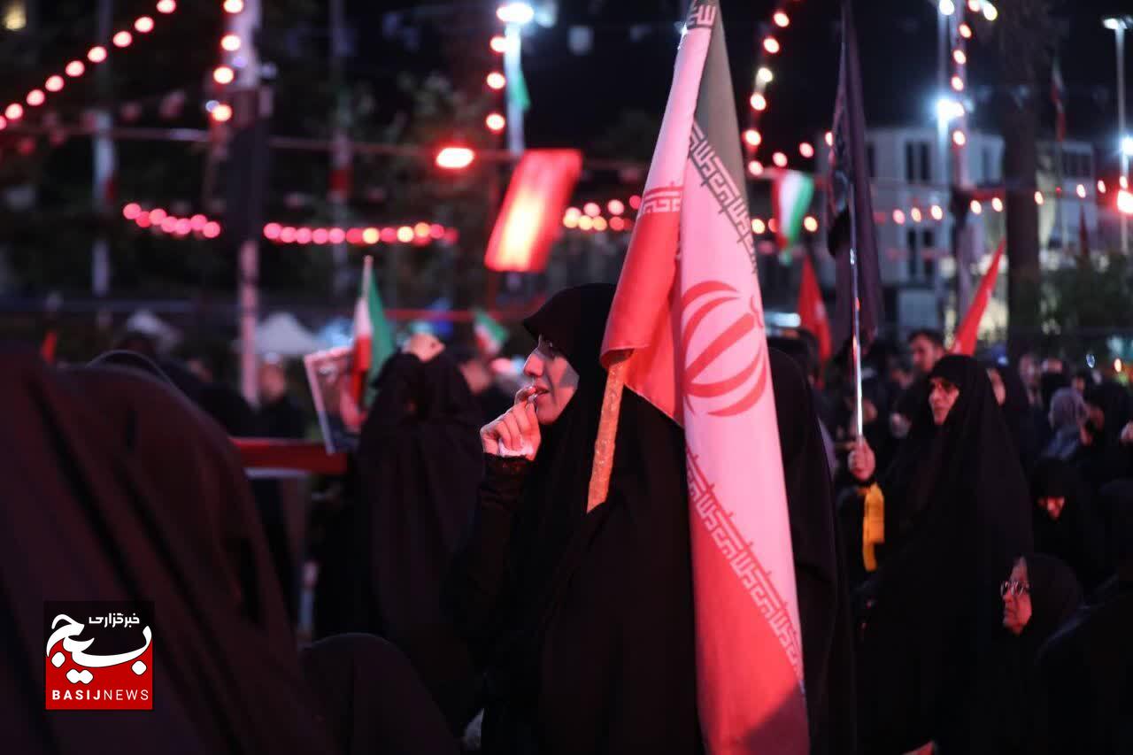 دشمن آرزوی ایران تهی از غیرت را به گور خواهد برد