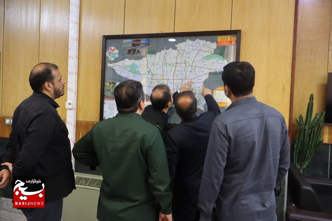 دیدار معاون هماهنگ کننده سپاه فتح با شهردار منطقه 14 تهران/ امکانات لازم برای اسکان و پذیرایی زائران کهگیلویه و بویراحمد مهیاست