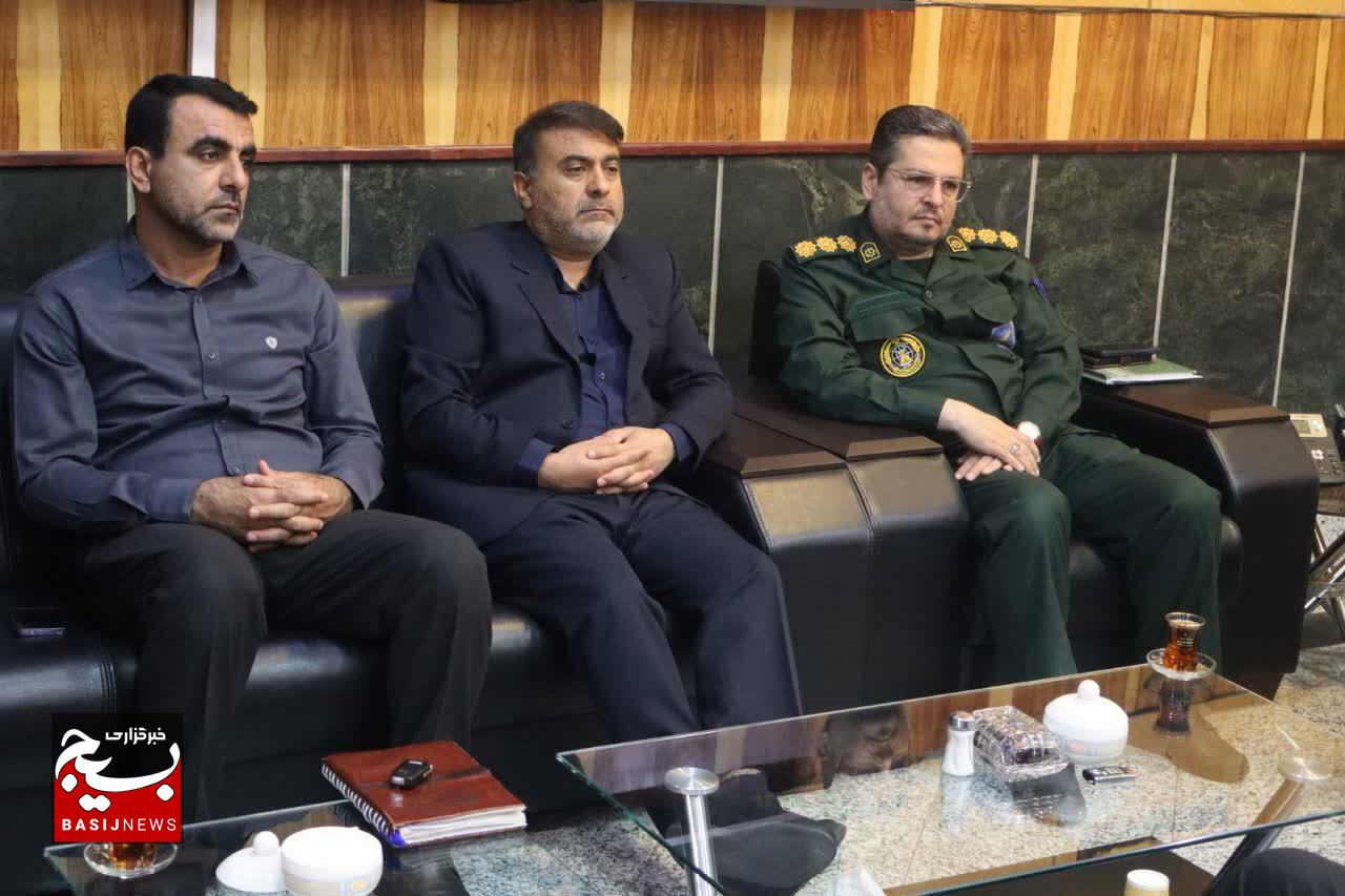 دیدار معاون هماهنگ کننده سپاه فتح با شهردار منطقه 14 تهران/ امکانات لازم برای اسکان و پذیرایی زائران کهگیلویه و بویراحمد مهیاست