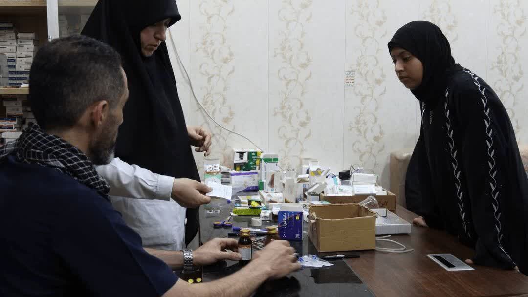 خدمت بیوقفه درمانگاه شهیده نبوینیا گیلان به بیش از ۲ هزار زائر در کربلا خدمت بیوقفه درمانگاه شهیده نبوینیا گیلان به بیش از ۲ هزار زائر در کربلا