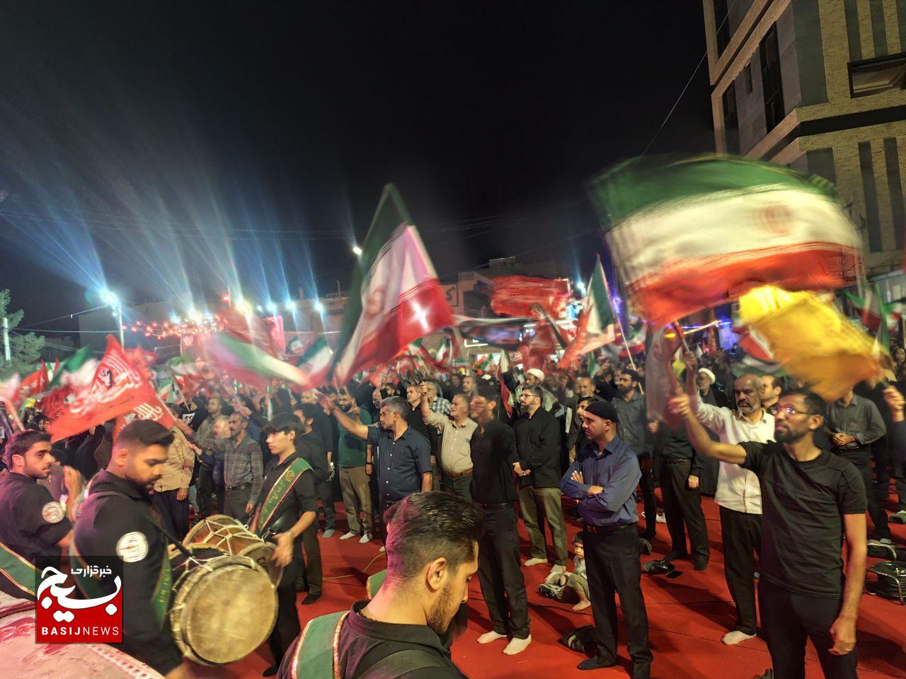 وحدت، رمز پیروزی؛ پیام کرمان در ۱۵۸مین تجمع شبانه در میدان کوثر