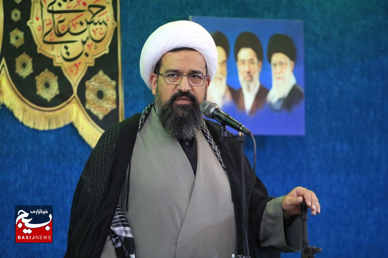 دو گفتمان خطرناک که ولایت فقیه را هدف گرفتهاند/ پیام صریح امام جمعه شهرستان چهارباغ دو گفتمان خطرناک که ولایت فقیه را هدف گرفتهاند/ پیام صریح امام جمعه شهرستان چهارباغ