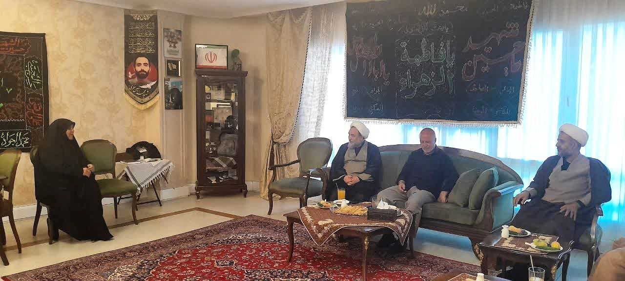 تجلیل مسئول سازمان بسیج طلاب کشور از خانواده طلبه شهید محمدمعین نظری