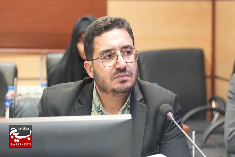 پیام تبریک مسئول روابط عمومی سپاه انصارالحسین (ع) همدان به مناسبت روز خبرنگار