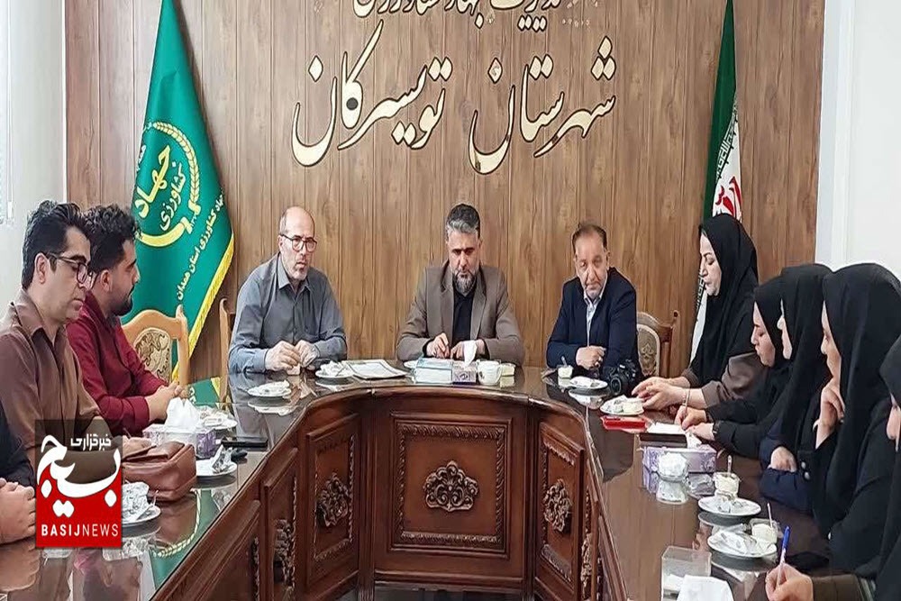 بهسازی ۱۲۰ کیلومتر کانال آبرسانی در تویسرکان