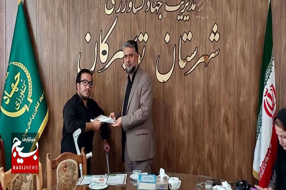 بهسازی ۱۲۰ کیلومتر کانال آبرسانی در تویسرکان بهسازی ۱۲۰ کیلومتر کانال آبرسانی در تویسرکان