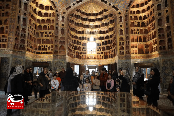 ثبت ۳۵۵۰۰ بازدید از جاذبههای گردشگری در شهرستان اردبیل ثبت ۳۵۵۰۰ بازدید از جاذبههای گردشگری در شهرستان اردبیل
