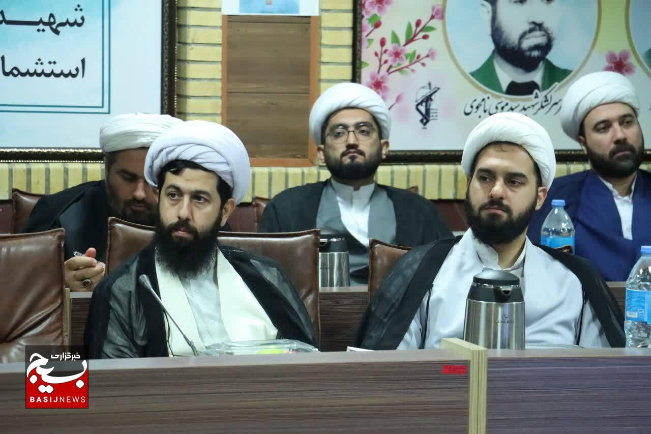 آئین تکریم و معارفه مسئول دفتر امور روحانیون سپاه قدس گیلان
