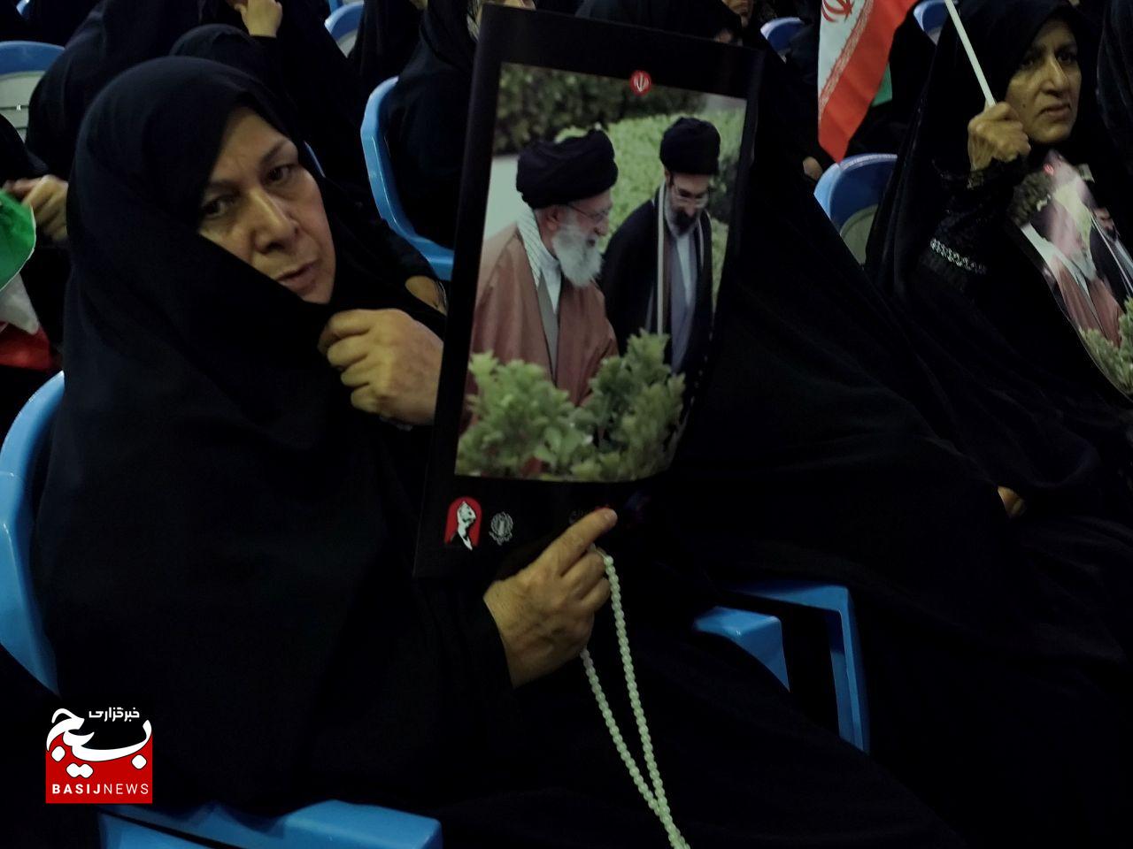 برگزاری مراسم بزرگداشت چهلم «آقای شهید ایران» در استان کرمان
