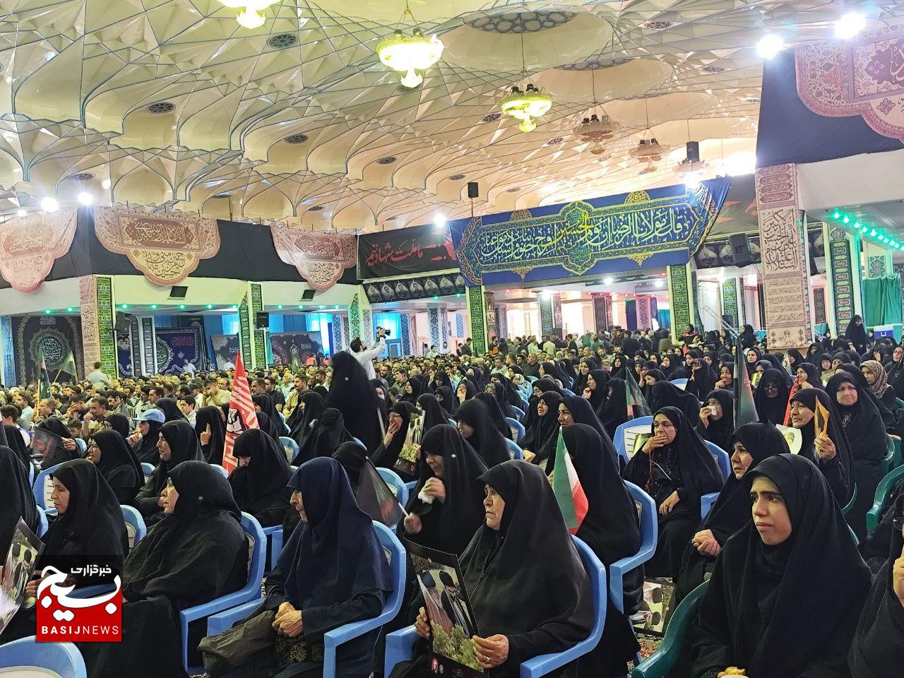 برگزاری مراسم بزرگداشت چهلم «آقای شهید ایران» در استان کرمان