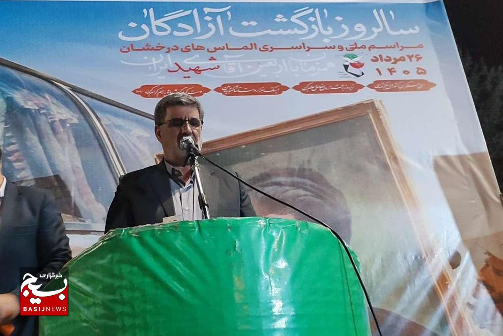 آزادگان و جانبازان، الگوهای ایستادگی و ایثار برای نسل‌ها هستند