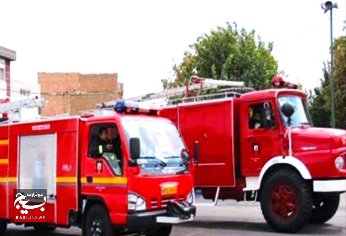 آماده باش ۱۸۰۰ نیروی آتش‌نشانی مشهد در خدمت رسانی به زائران دهه پایانی صفر