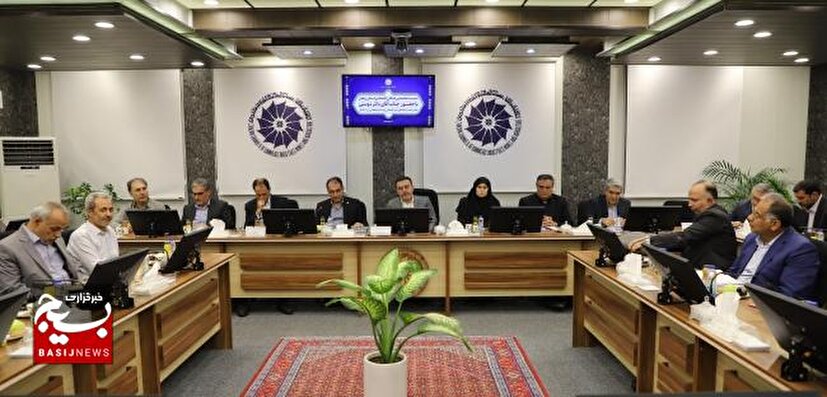 رفع موانع و تسهیل سرمایه‌گذاری مطالبه جدی فعالان اقتصادی زنجان است