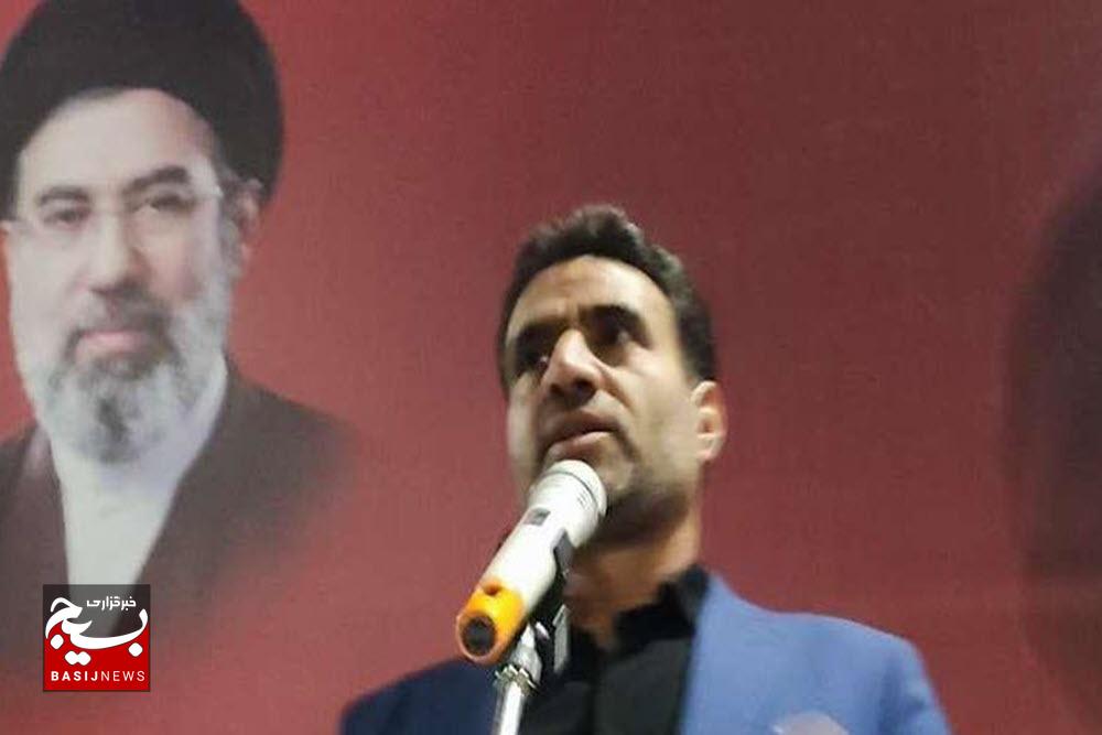وحدت ملی بزرگترین سرمایه کشور در برابر توطئه‌های دشمنان است